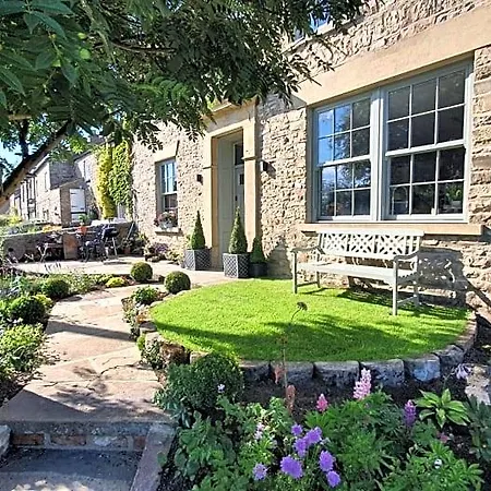 Rock View, Wensleydale Bed & Breakfast Leyburn